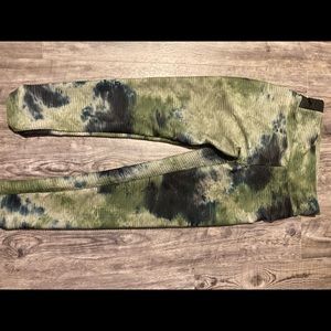 size L-XL workout pants